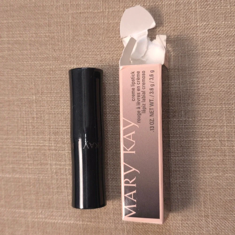 Mary Kay Creme Lipstick Pink Passion Rose Passion 027583 0.13oz NIB Discontinued